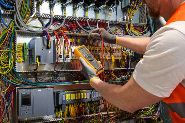 Best Ceiling Fan Installation Electrician  in Warren, OH